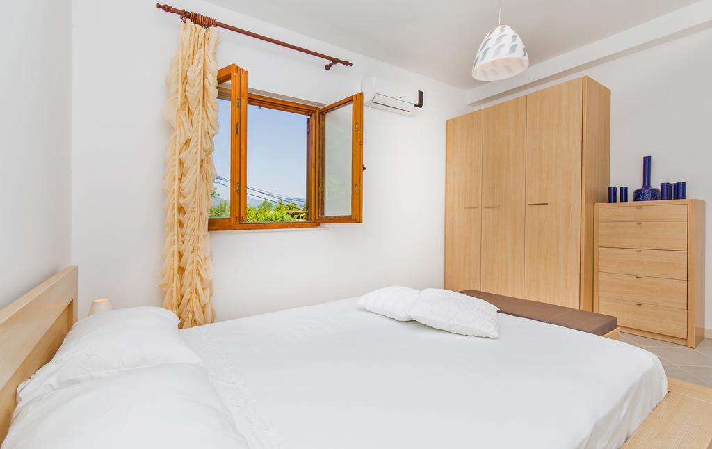 Apartment Lujak Donje Celo Exteriör bild
